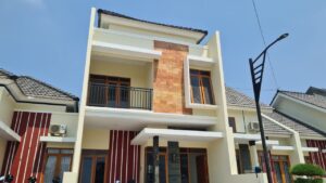 rumah 2 lantai safira